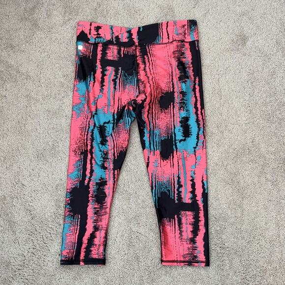 Fabletics Winn Printed Capri Length Mid Rise Crossover Leggings Womens Large - Picture 5 of 5